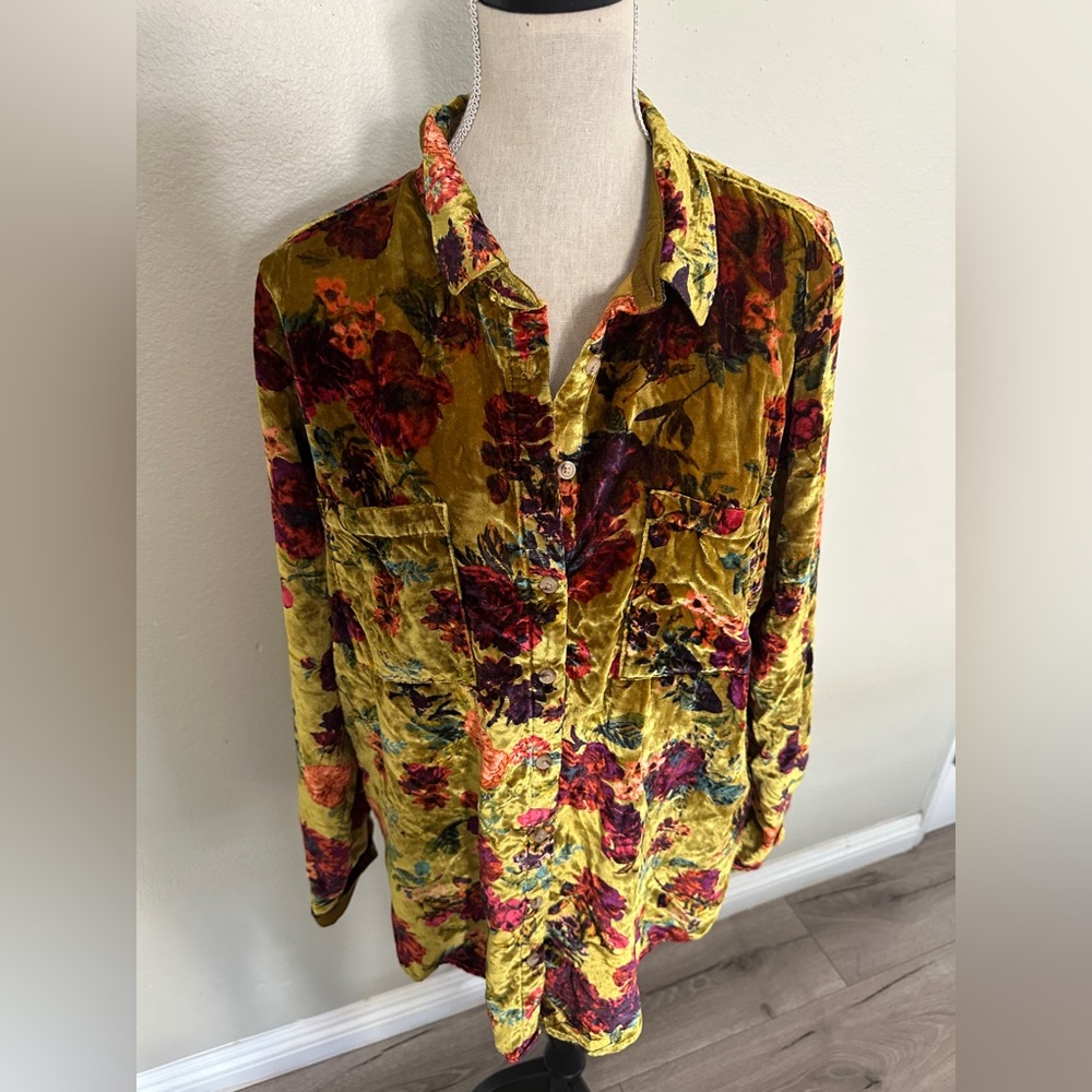 Pilcro Multicolor Floral Velvet Shirt